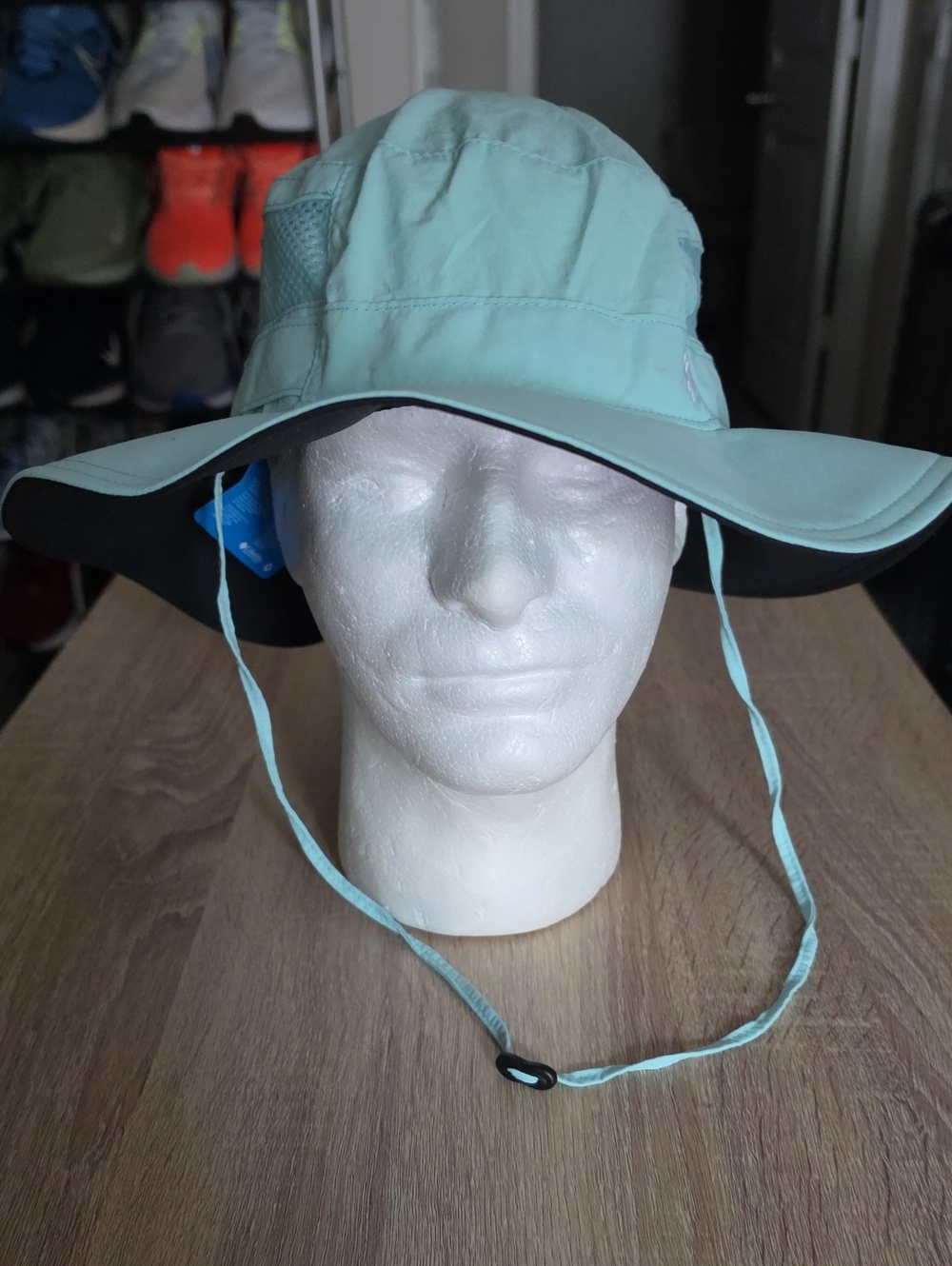 Columbia Light Aqua Boonie Sun Hat with Chin Strap